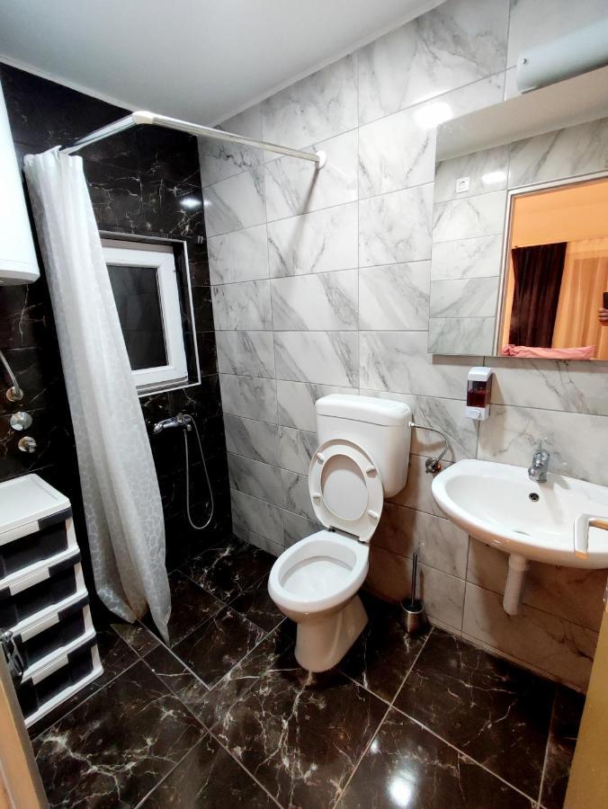 Apartments Minex Trebin Dış mekan fotoğraf